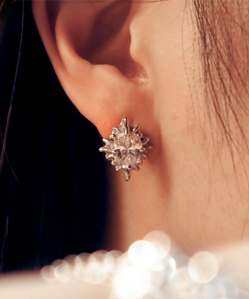 Glow oval stone silver earring