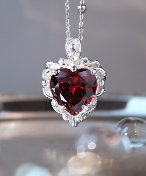 Blood heart silver necklace
